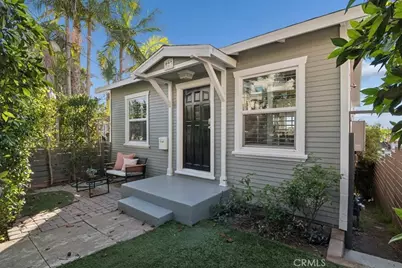523 S Francisca Avenue, Redondo Beach, CA 90277 - Photo 1