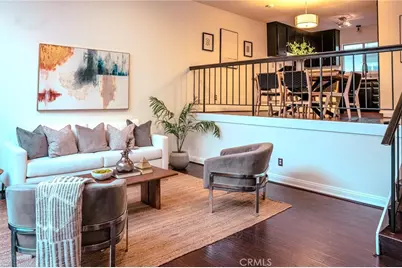 14144 Burbank Boulevard #2, Sherman Oaks, CA 91401 - Photo 1