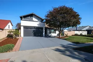 1527 Greenpoint Dr, Corona, CA 92878 - Photo 1
