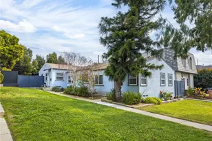 842 Penn St, El Segundo, CA 90245 - Photo 1