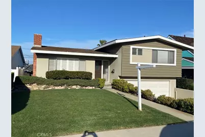 421 Avenue F, Redondo Beach, CA 90277 - Photo 1