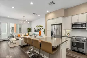 231 Elm Ave, Long Beach, CA 90802 - Photo 1