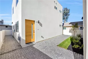 10905 Dalerose, Inglewood, CA 90304 - Photo 1