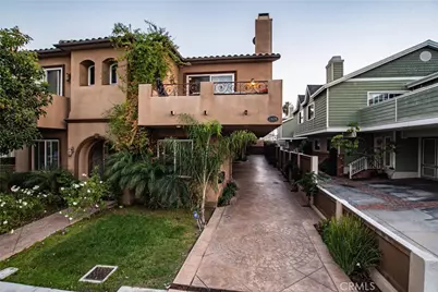 2420 Mathews #B, Redondo Beach, CA 90278 - Photo 1