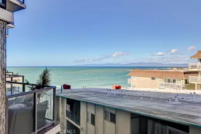 531 Esplanade #303, Redondo Beach, CA 90277 - Photo 1