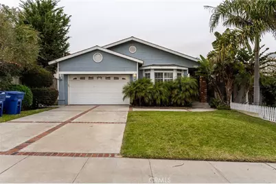 719 W Mariposa Ave, El Segundo, CA 90245 - Photo 1