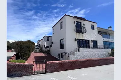 2444 The Strand, Hermosa Beach, CA 90254 - Photo 1