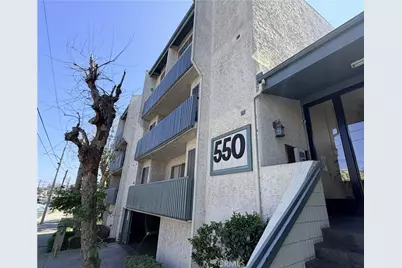 550 W Regent Street #137, Inglewood, CA 90301 - Photo 1