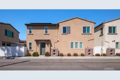 1554 W Plaza Del Amo, Torrance, CA 90501 - Photo 1