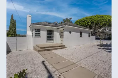 443 Loma Vista Street, El Segundo, CA 90245 - Photo 1