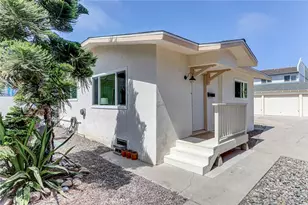 426 S Broadway, Redondo Beach, CA 90277 - Photo 1
