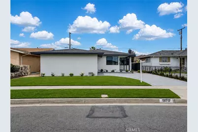 13717 Casimir Ave, Gardena, CA 90249 - Photo 1
