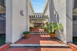 5300 Fairview, Los Angeles, CA 90056 - Photo 1