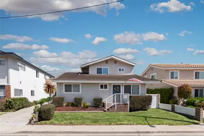 2703 Curtis Avenue #E, Redondo Beach, CA 90278 - Photo 1