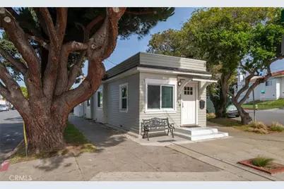 318 S Francisca Avenue, Redondo Beach, CA 90277 - Photo 1