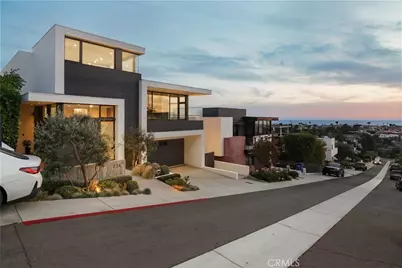 724 24th Place, Hermosa Beach, CA 90254 - Photo 1