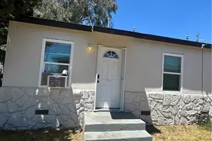 932 McDonald Ave, Wilmington, CA 90744 - Photo 1