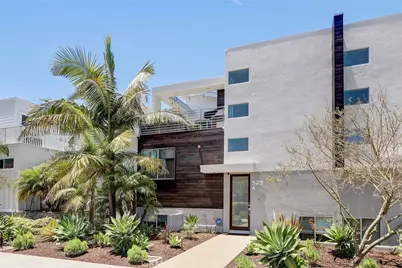 523 S Broadway #A, Redondo Beach, CA 90277 - Photo 1