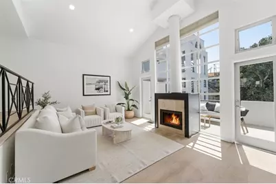 721 3rd Street, Hermosa Beach, CA 90254 - Photo 1