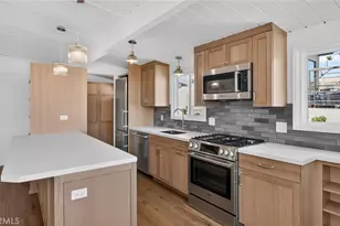441 29th St, Hermosa Beach, CA 90254 - Photo 1