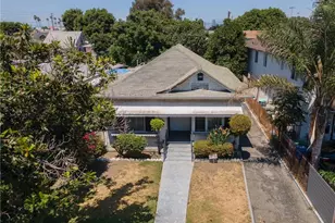 253 E 43rd Pl, Los Angeles, CA 90011 - Photo 1