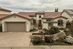 1562 N Empire Ln, Clovis, CA 93619 - Photo 1