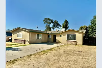 1602 W Dorothea Avenue, Visalia, CA 93277 - Photo 1
