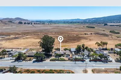893 W Foothill Boulevard, San Luis Obispo, CA 93405 - Photo 1
