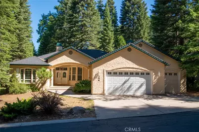 396 Washington Place, Mount Shasta, CA 96067 - Photo 1