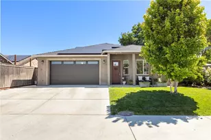 21 Jackie Dr, Chico, CA 95973 - Photo 1