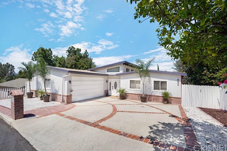 22811 MacFarlane Dr, Woodland Hills, CA 91364 - MLS SR19205622 ...