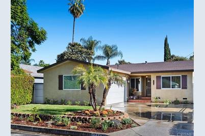 7544 Orion Ave Van Nuys Ca Mls Sr2473 Coldwell Banker 7544 Orion Ave Van Nuys Ca Mls Sr2473 Coldwell Banker