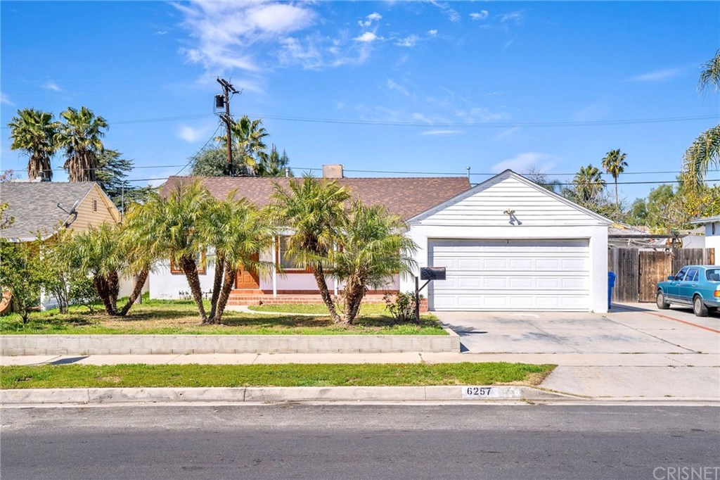 6257 Bellaire Ave, Los Angeles, CA 91606 - MLS SR21057180 - Coldwell Banker