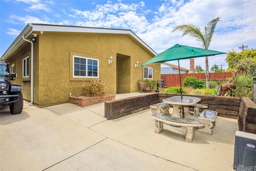 5647-wilbur-ave-tarzana-ca-91356-mls-sr21154164-coldwell-banker