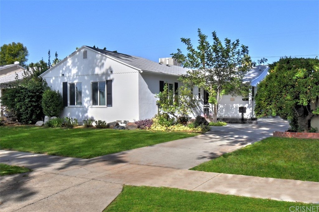 17617 Lemay St, Lake Balboa, CA 91406 MLS SR21244198 Coldwell Banker