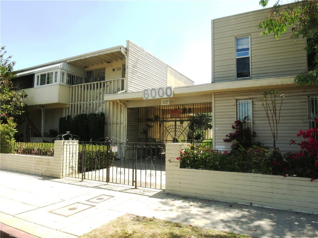 6000 Coldwater Canyon Blvd 11, North Hollywood, CA 91606 MLS