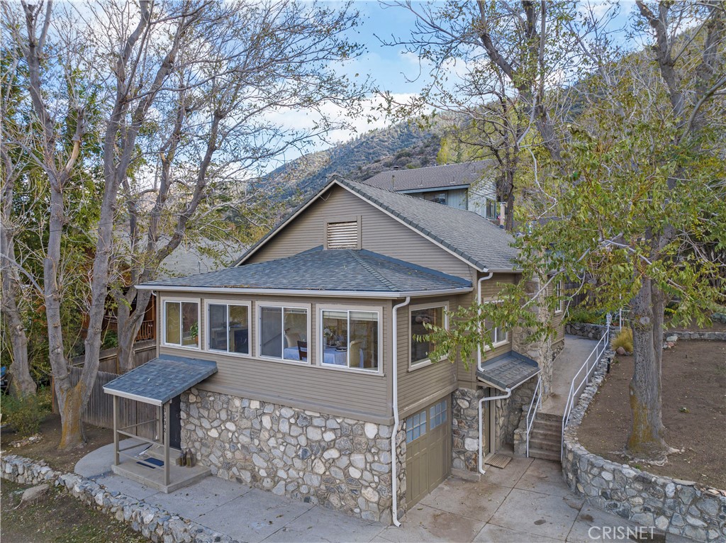 1600 Bernina Dr, Pine Mountain Club, CA 93222