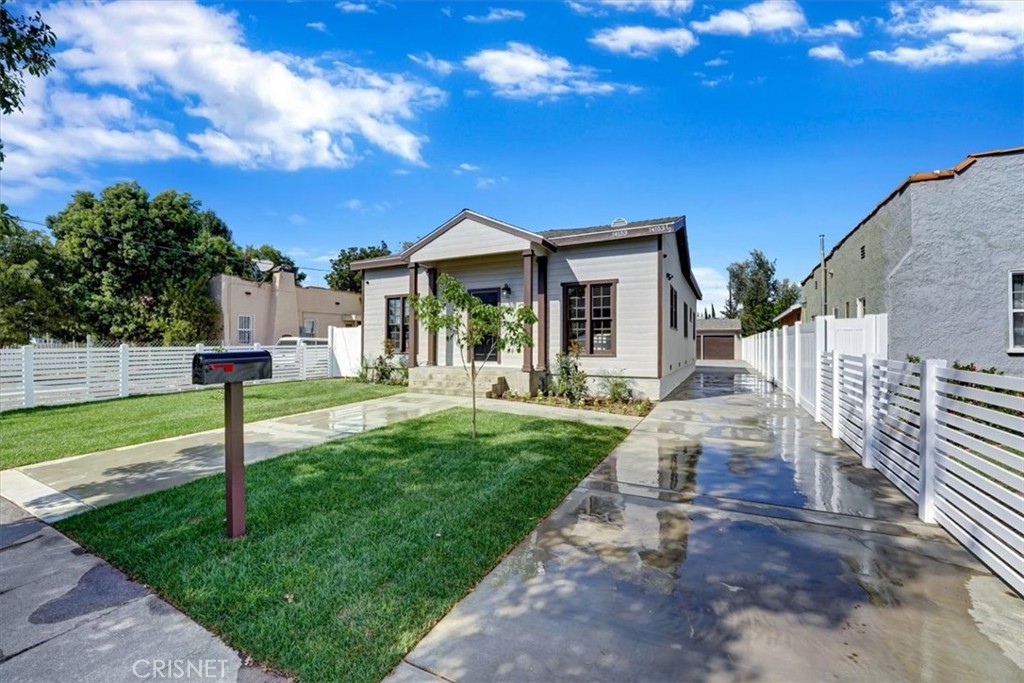 14153 Archwood St, Van Nuys, CA 91405 MLS SR22238357 Coldwell Banker