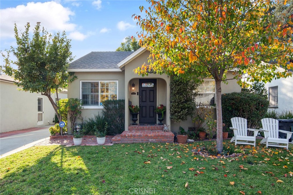 225 N Beachwood Dr, Burbank, CA 91506 MLS SR22248862 Coldwell Banker