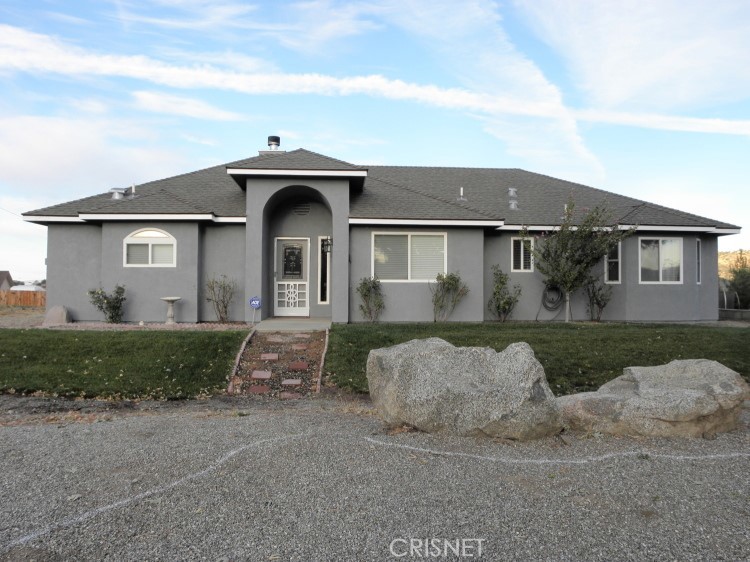 27511 Stallion Springs Dr, Tehachapi, CA 93561 MLS SR23023143