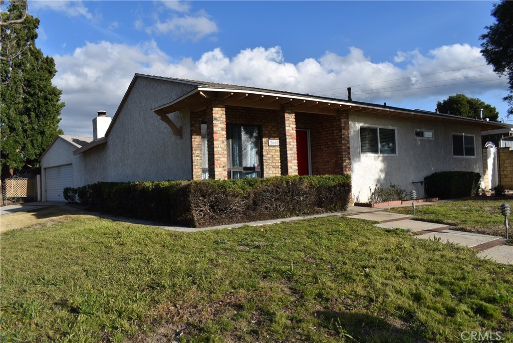 26686 Abajo Dr, Saugus, CA 91350 MLS SR23042758 Coldwell Banker