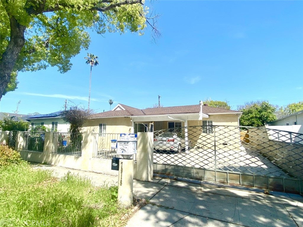7918 Hazeltine Ave, Panorama City, CA 91402 MLS SR23049220 Coldwell