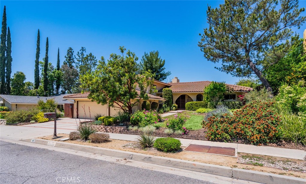4005 Declaration Ave, Calabasas, CA 91302 MLS SR23085769 Coldwell