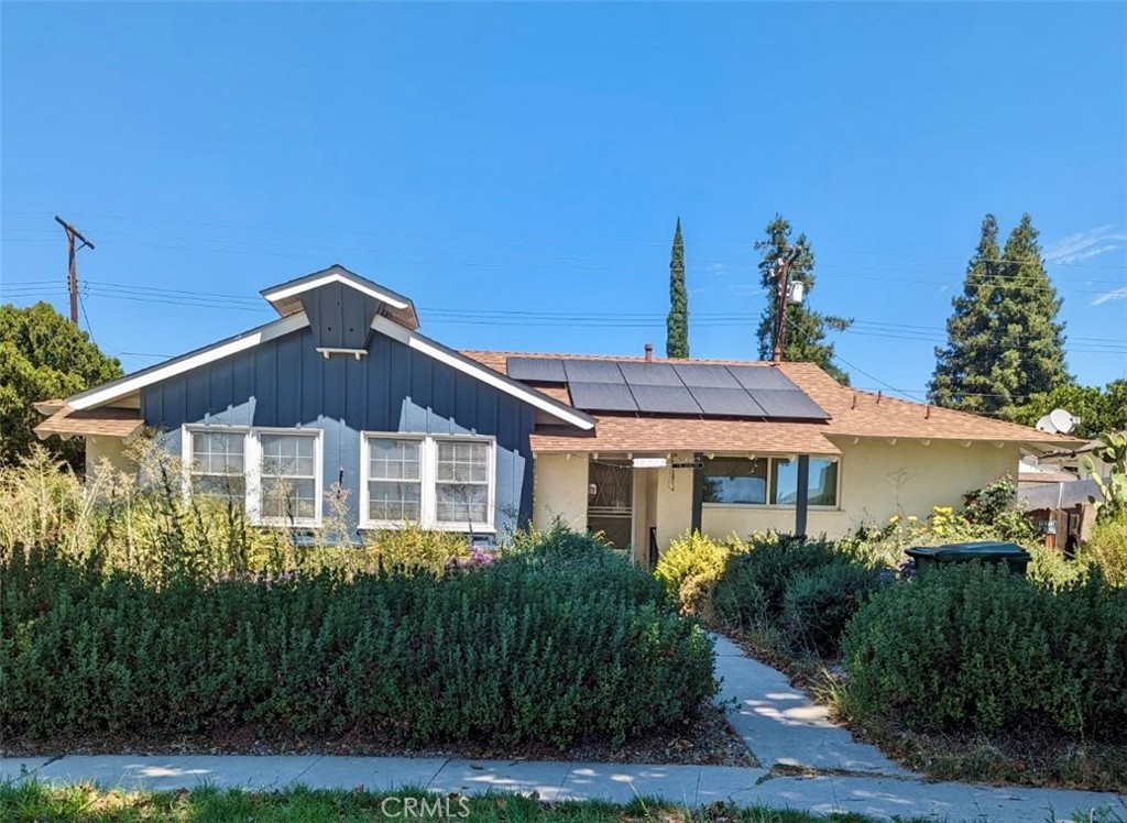 18753 Gledhill St, Northridge, CA 91324 MLS SR23152134 Coldwell Banker