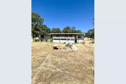 18216 Thompson Canyon Avenue, Caliente, CA 93518 - Photo 1