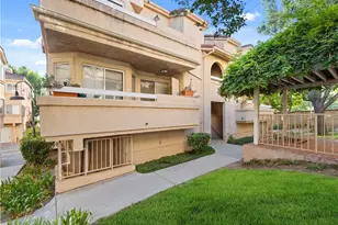19810 Sandpiper Pl, Newhall, CA 91321 - Photo 1