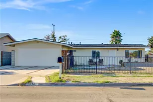 1114 N Gates St, Santa Ana, CA 92703 - Photo 1
