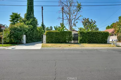 5719 Beckford Avenue, Tarzana, CA 91356 - Photo 1