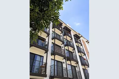 11162 Camarillo St #404, Los Angeles, CA 91602 - Photo 1