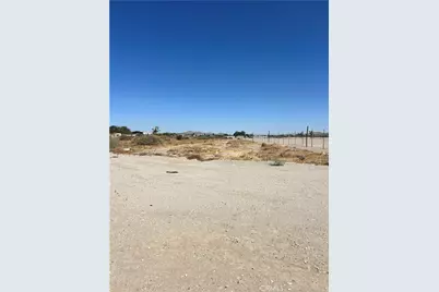 22 R- 8 Avenue, Littlerock, CA 93543 - Photo 1